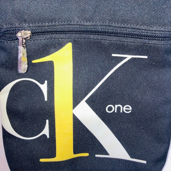 *New* CK One Logo Messenger Bag - Picture 6 of 7
